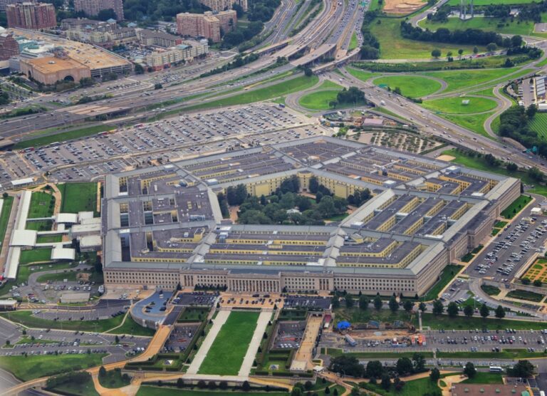pentagon-leaks-emphasize-the-need-for-a-trusted-workforce-–-source:-wwwdarkreading.com