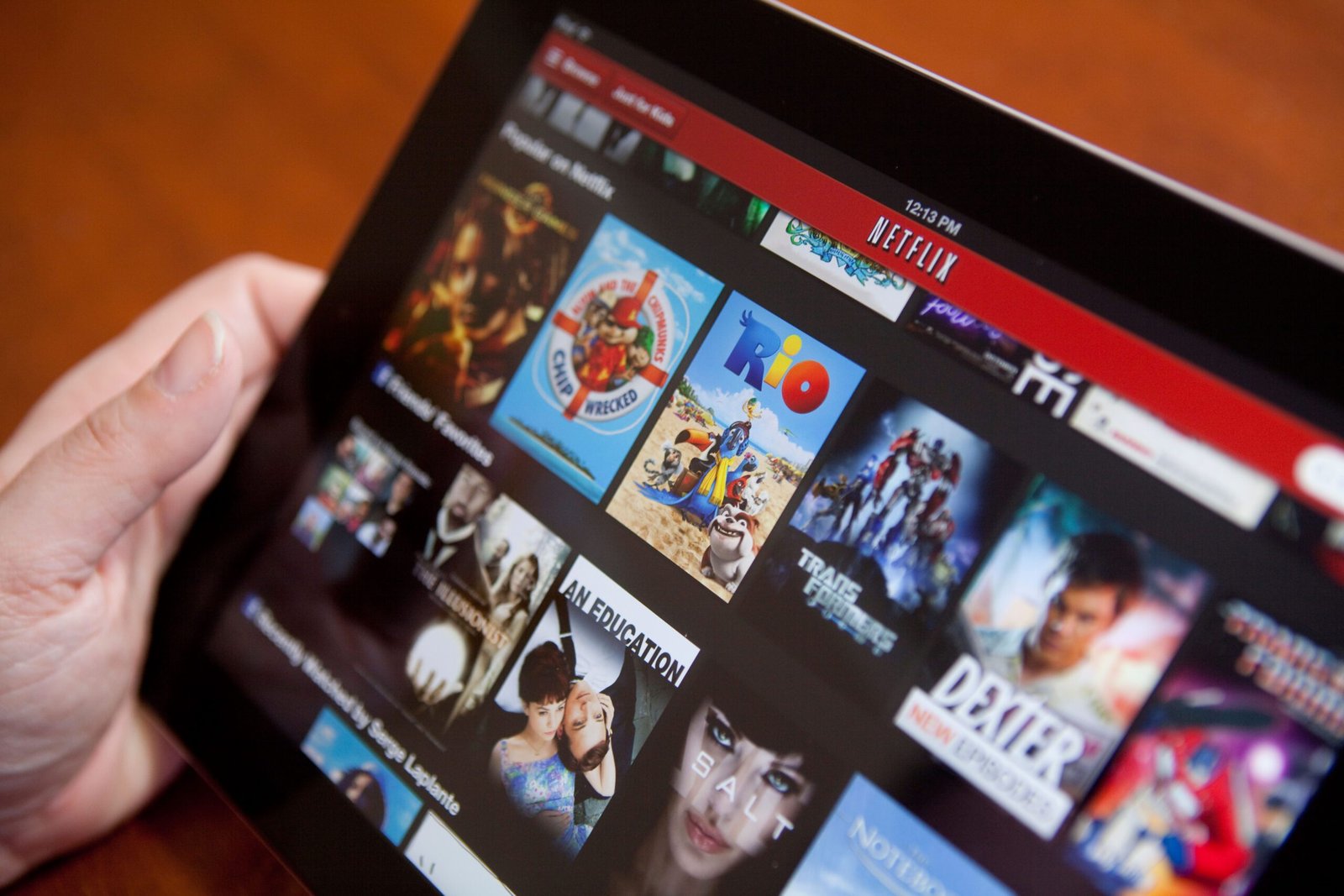 Streamers Ditch Netflix for Dark Web After Password Sharing Ban – Source: www.darkreading.com