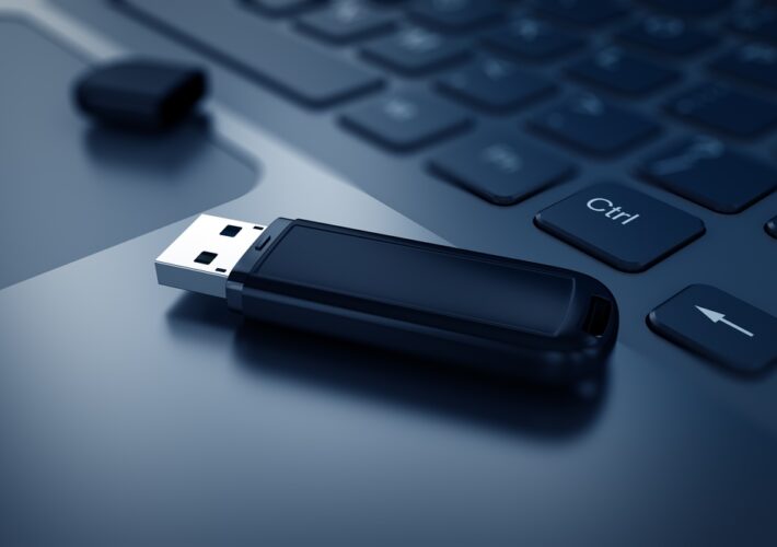 usb-drives-spread-spyware-as-china’s-mustang-panda-apt-goes-global-–-source:-wwwdarkreading.com