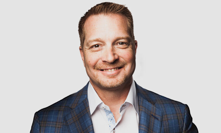 crowdstrike-ceo:-point-product-vendors-are-being-left-behind-–-source:-wwwgovinfosecurity.com