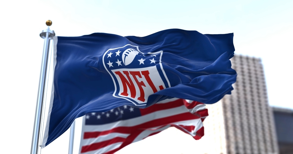 NFL Security Chief: Generative AI Threats a Concern as New Season Kicks Off – Source: www.darkreading.com