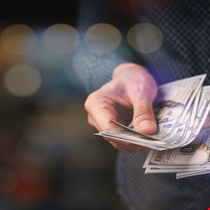 FBI: Scammers Are Sending Couriers to Collect Cash From Victims – Source: www.infosecurity-magazine.com