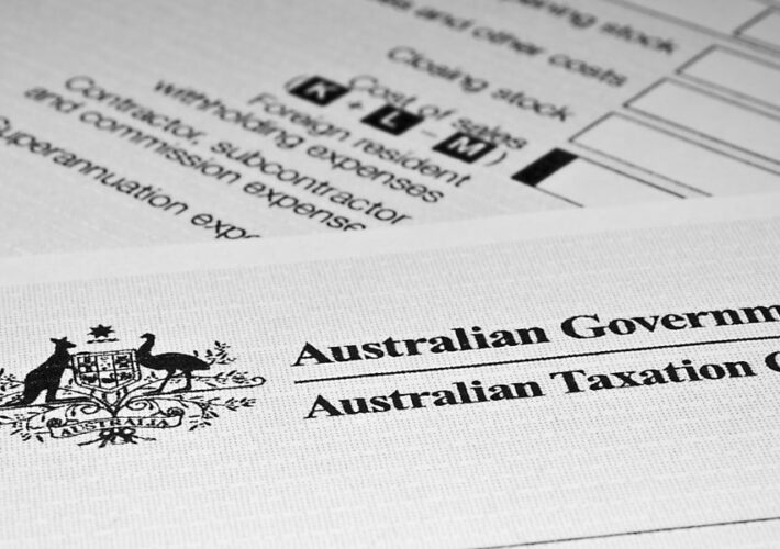 australian-tax-office-probed-150-staff-over-social-media-refund-scam-–-source:-gotheregister.com