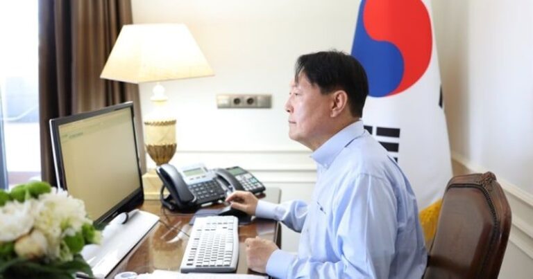north-korea-successfully-hacks-email-of-south-korean-president’s-aide,-gains-access-to-sensitive-information-–-source:-wwwbitdefender.com