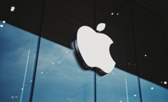 Apple Sued for Prioritizing Market Dominance Over Security – Source: www.databreachtoday.com