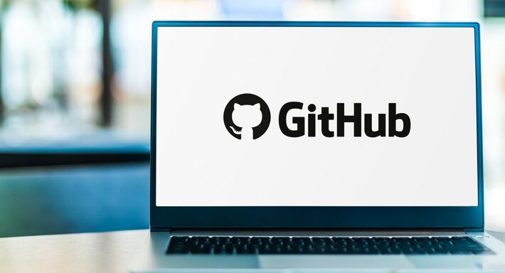 github-developers-hit-in-complex-supply-chain-cyberattack-–-source:-wwwdarkreading.com