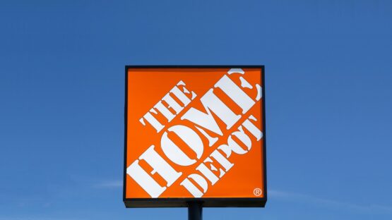 Home Depot confirms third-party data breach exposed employee info – Source: www.bleepingcomputer.com