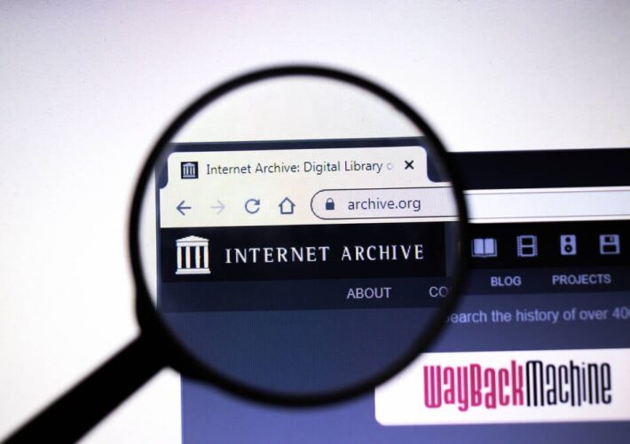 internet-archive-user-info-stolen-in-cyberattack,-succumbs-to-ddos-–-source:-gotheregister.com