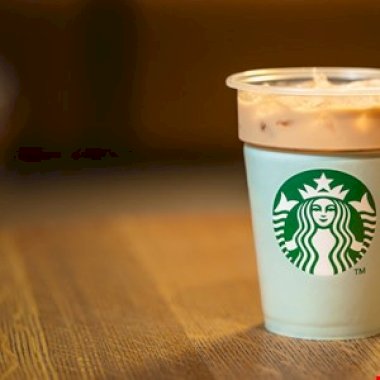 coffee-lovers-warned-of-new-starbucks-phishing-scam-–-source:-wwwinfosecurity-magazine.com