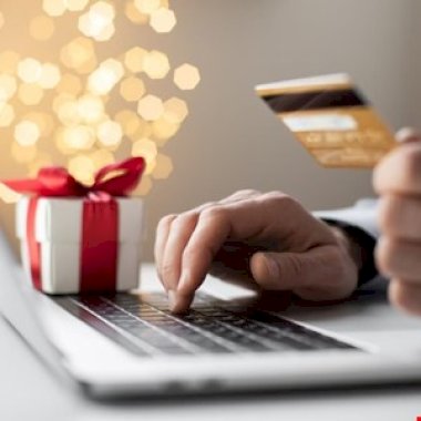 UK Shoppers Lost £11.5m Last Christmas, NCSC Warns – Source: www.infosecurity-magazine.com