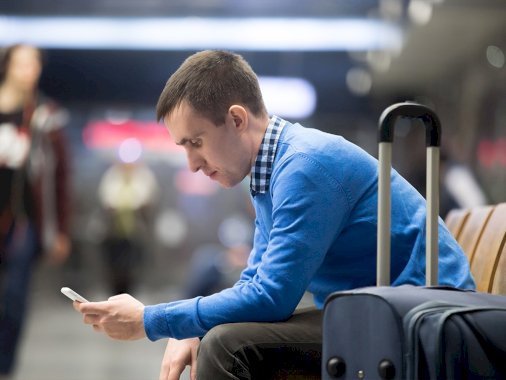 mitigating-the-risk-of-cybercrime-while-traveling-abroad-–-source:-wwwcyberdefensemagazine.com