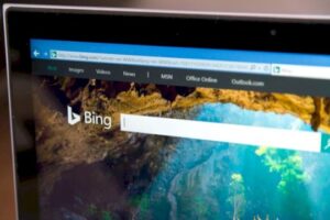 Bing Wallpaper app, now in Windows Store, accused of cookie shenanigans – Source: go.theregister.com