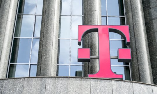 t-mobile-disputes-claims-of-chinese-hack-on-customer-data-–-source:-wwwdatabreachtoday.com