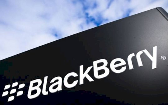 blackberry-offloads-cylance’s-endpoint-security-products-to-arctic-wolf-–-source:-gotheregister.com