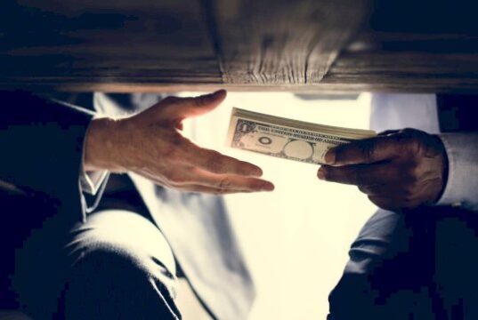 Coinbase confirms insiders handed over data of 70K users – Source: go.theregister.com