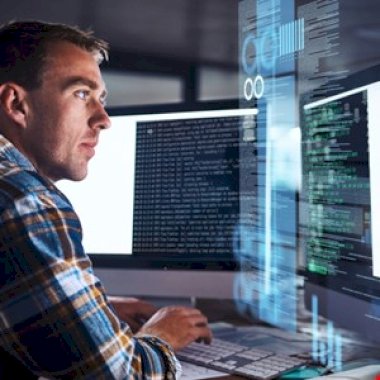 hands-on-skills-now-key-to-landing-your-first-cyber-role-–-source:-wwwinfosecurity-magazine.com