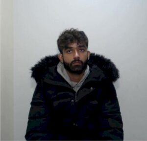 Spy school dropout: GCHQ intern jailed for swiping classified data – Source: go.theregister.com