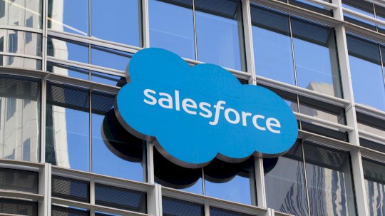 Salesforce Industry Cloud riddled with configuration risks – Source: www.csoonline.com