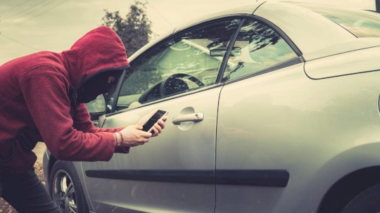 350M Cars, 1B Devices Exposed to 1-Click Bluetooth RCE – Source: www.darkreading.com