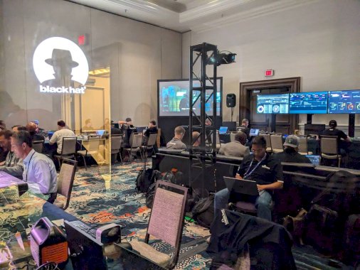 black-hat’s-network-ops-center-brings-rivals-together-for-a-common-cause-–-source:-gotheregister.com