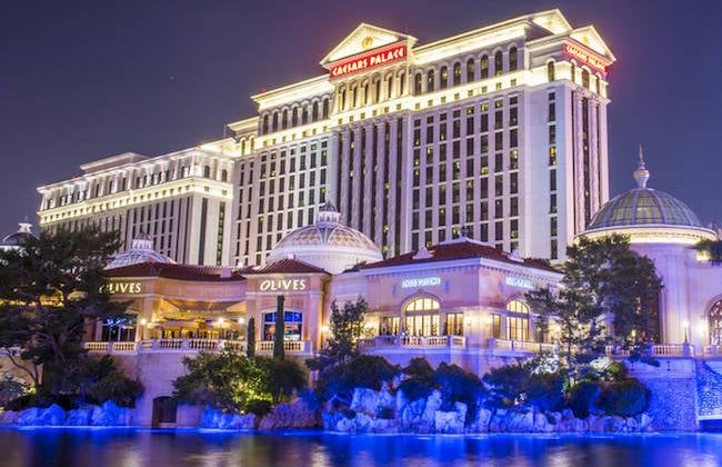 caesars-says-cyber-crooks-stole-customer-data-as-mgm-casino-outage-drags-on-–-source:-gotheregister.com